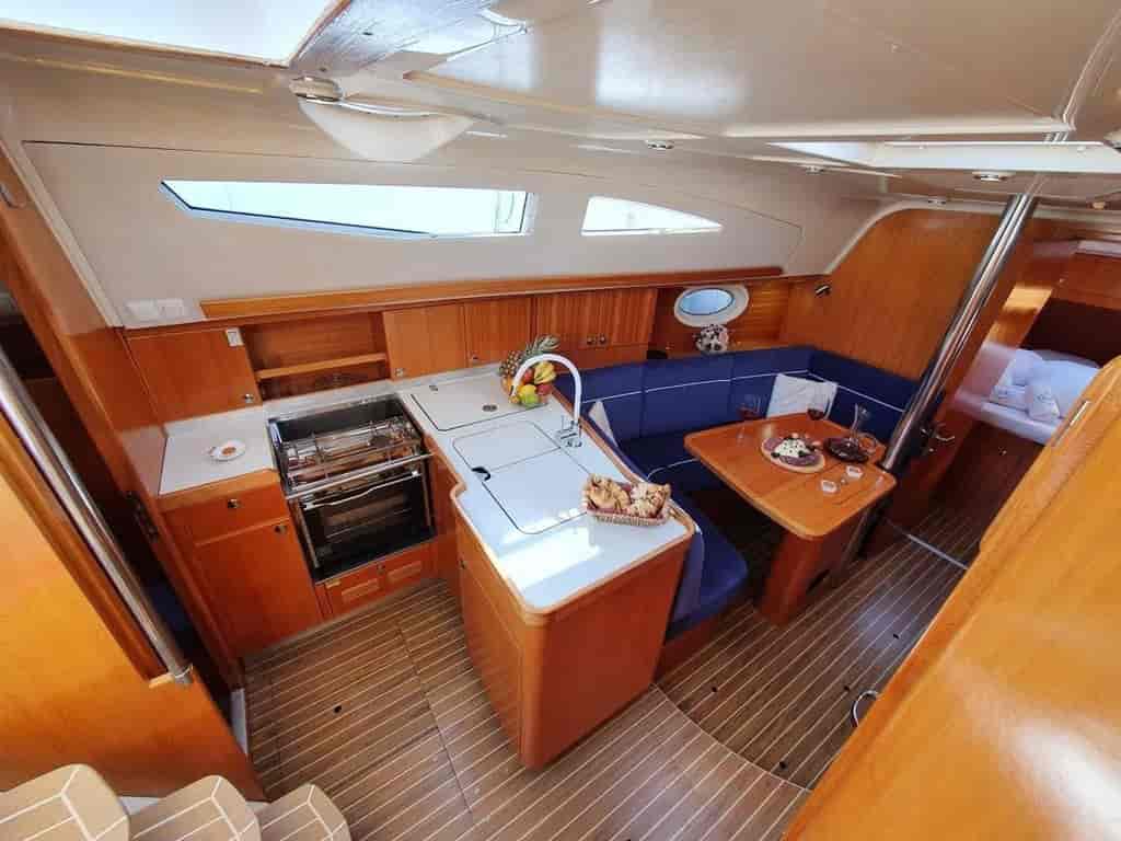 Boat picture 13