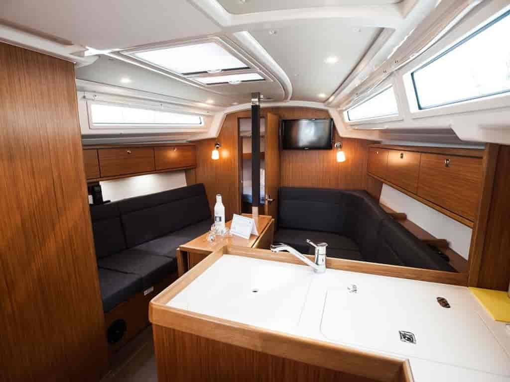 Boat picture 9