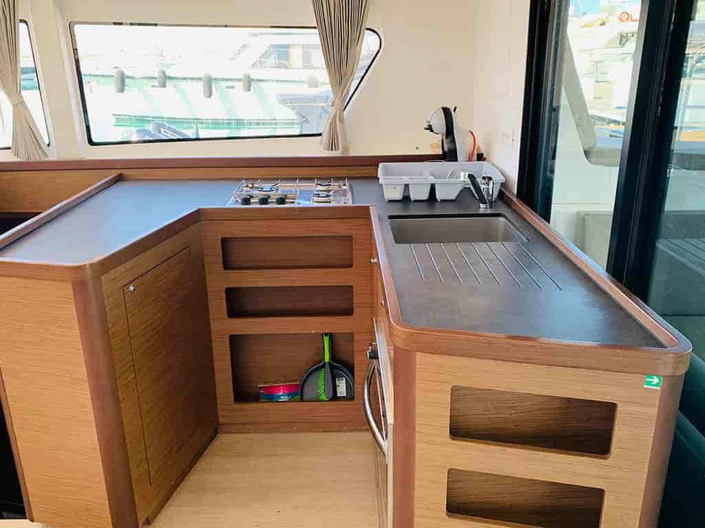 Boat picture 12