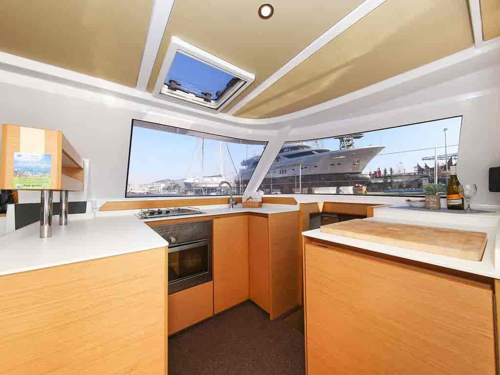 Boat picture 13