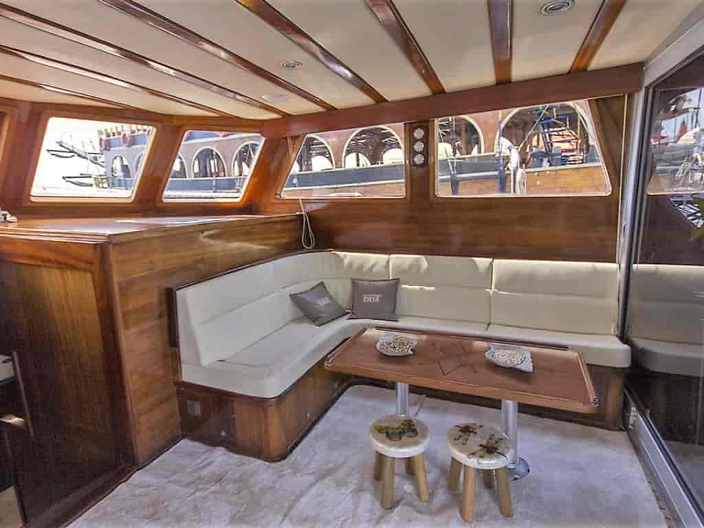 Boat picture 12
