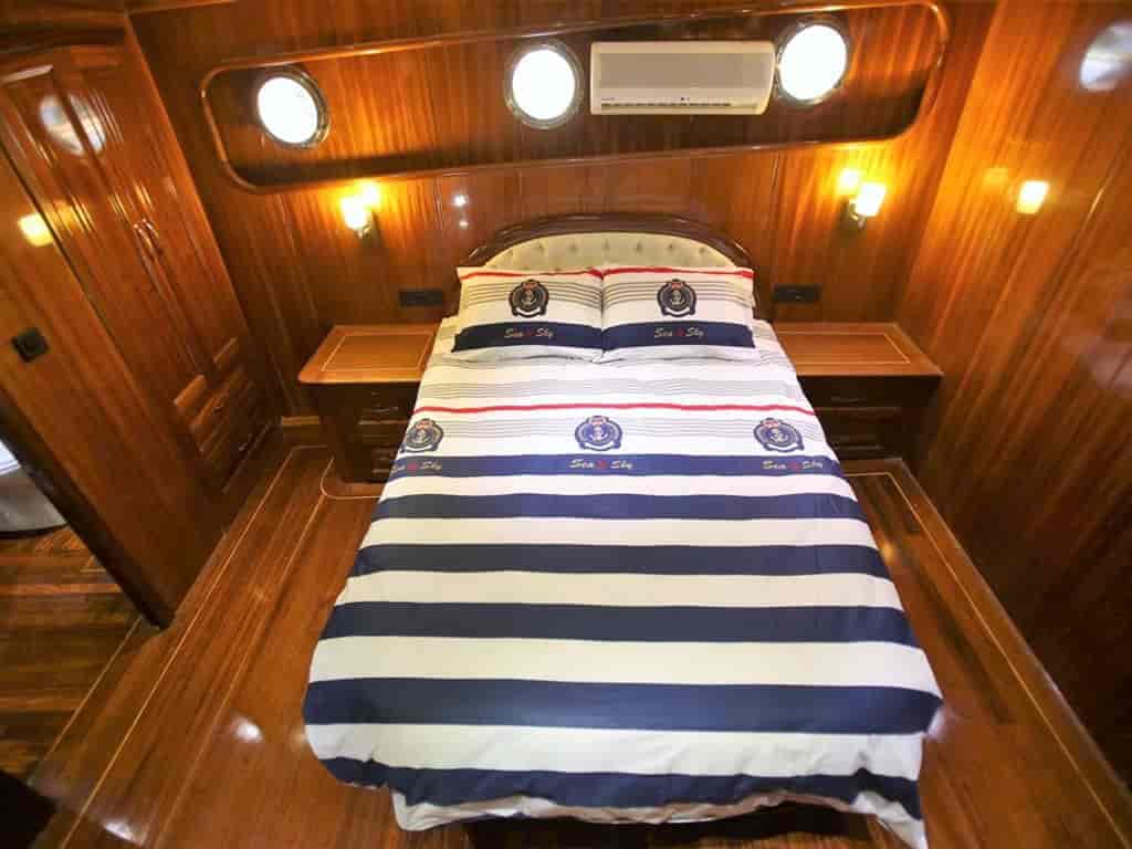 Boat picture 19