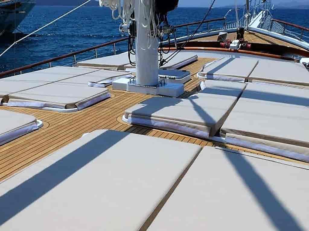 Boat picture 9