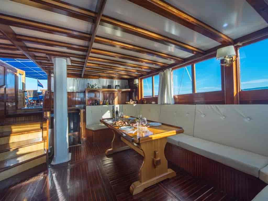 Boat picture 19