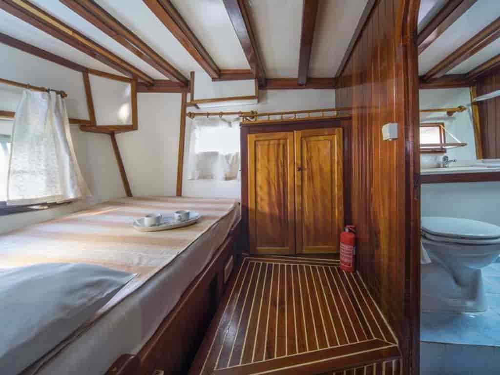 Boat picture 25