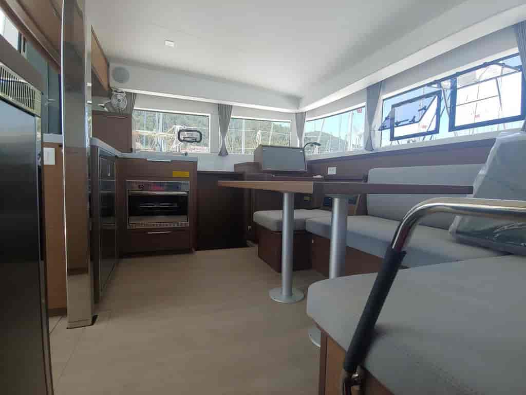 Boat picture 11