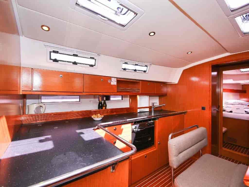 Boat picture 13