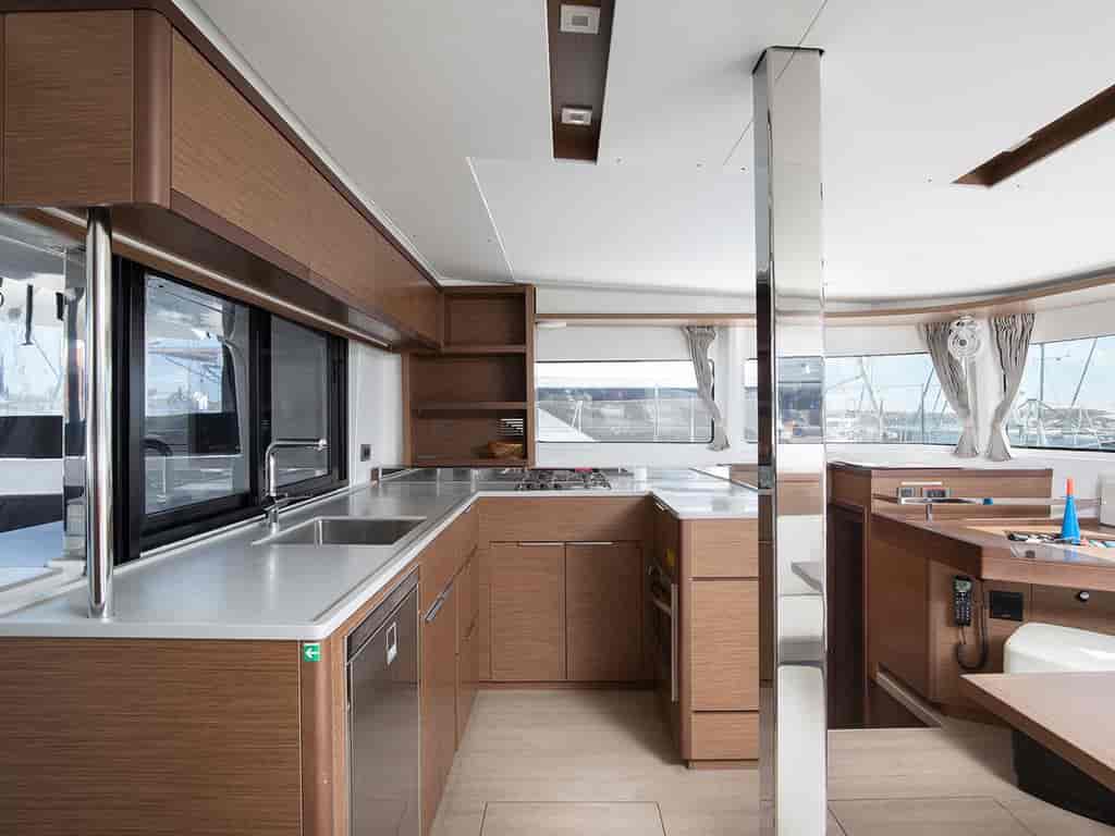 Boat picture 14