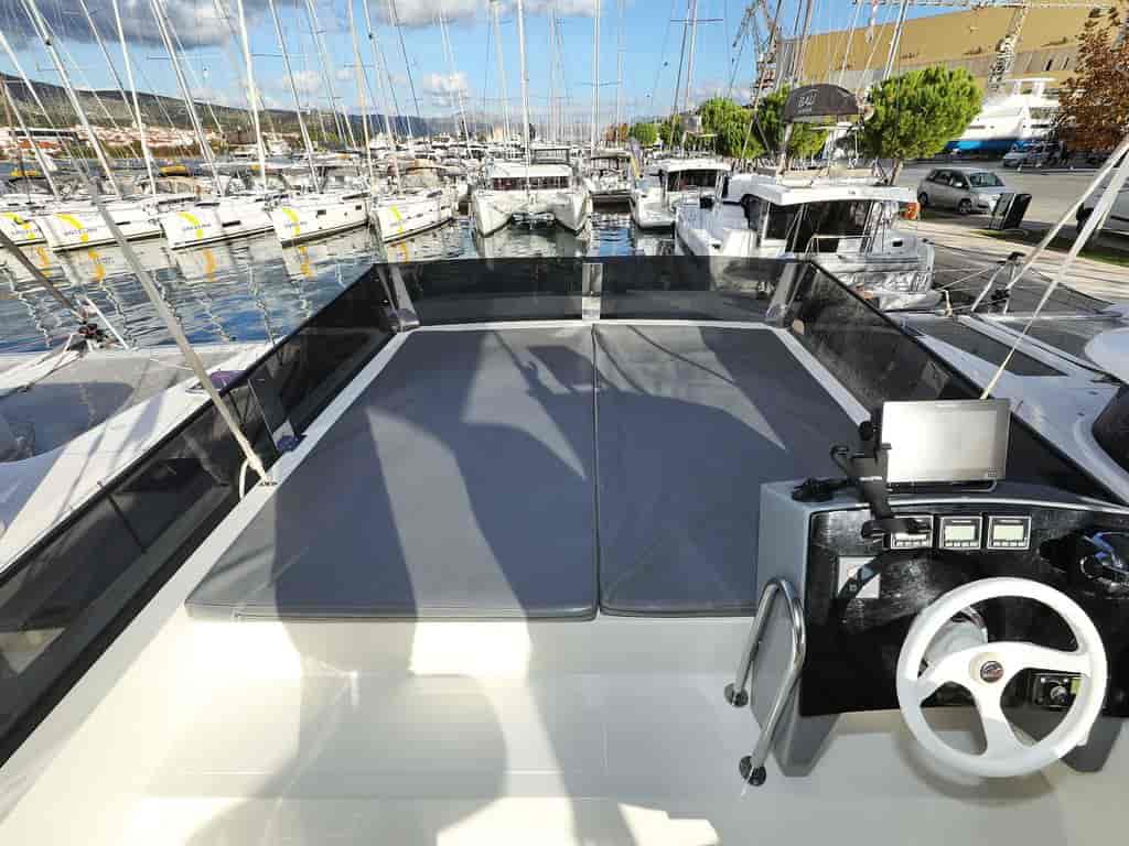 Boat picture 9