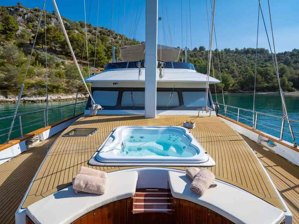 Boat picture 12