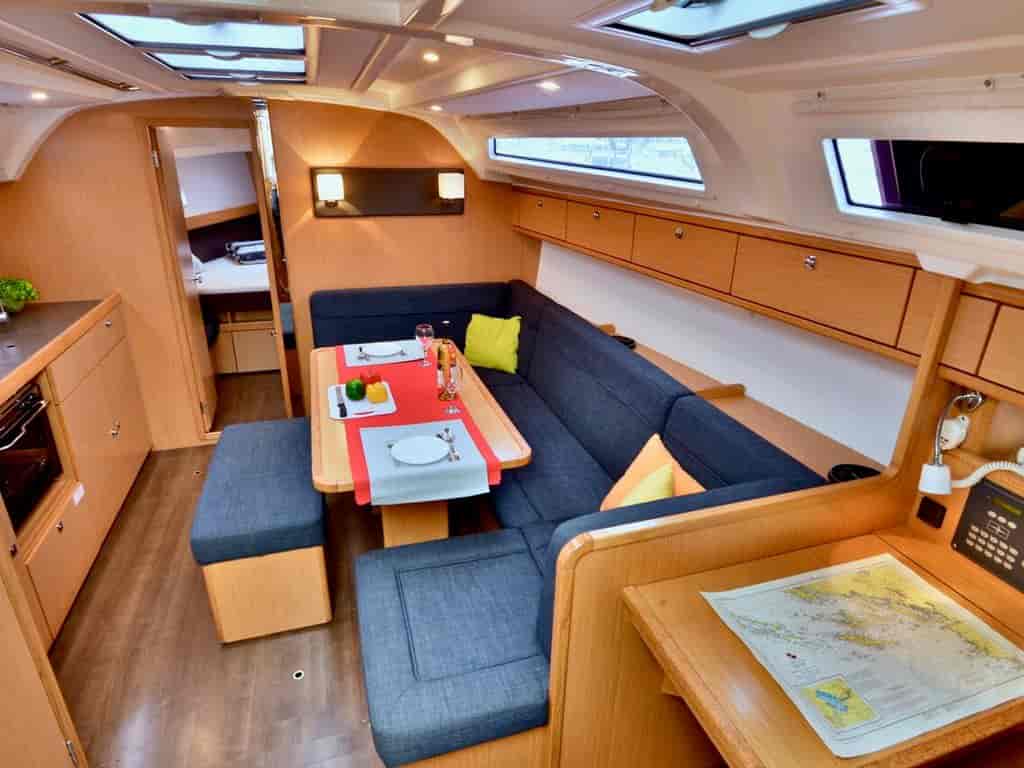 Boat picture 9