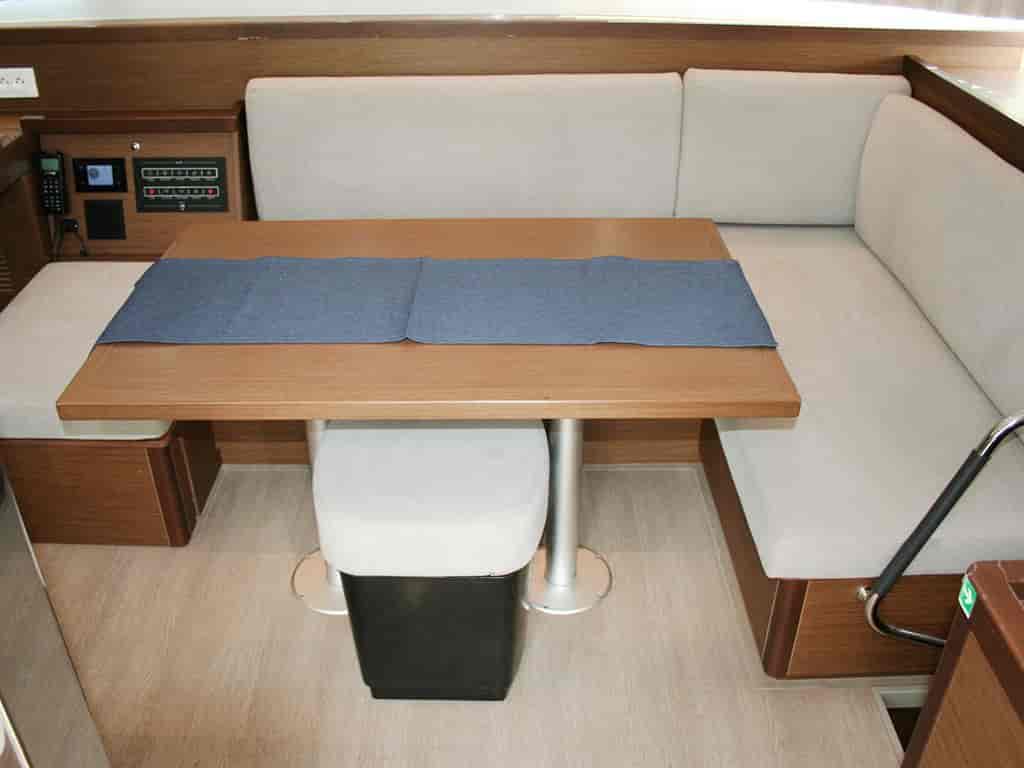 Boat picture 17