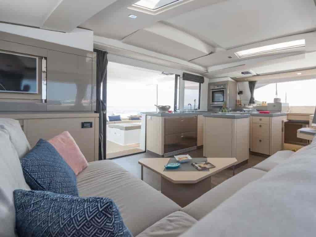 Boat picture 9