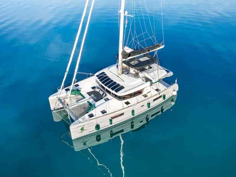 Photo of Emerald Gemini, image 1 of 5
