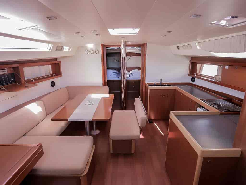 Boat picture 17