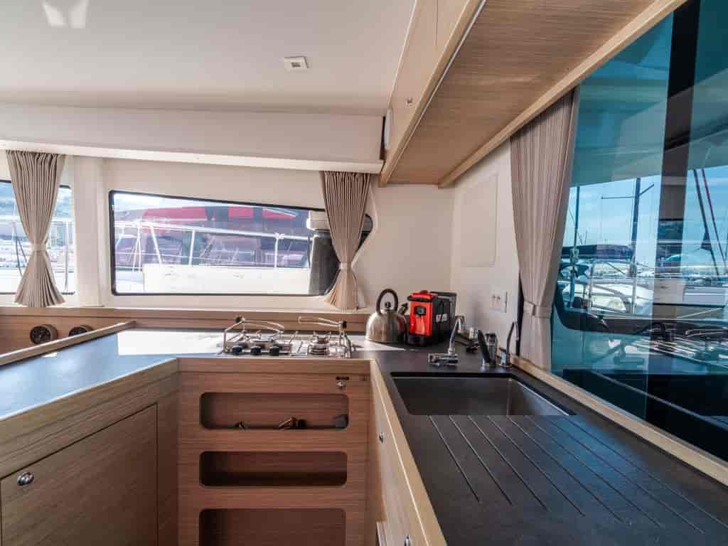 Boat picture 11