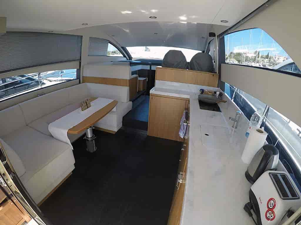 Boat picture 14