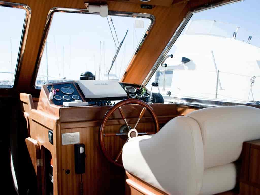Boat picture 9