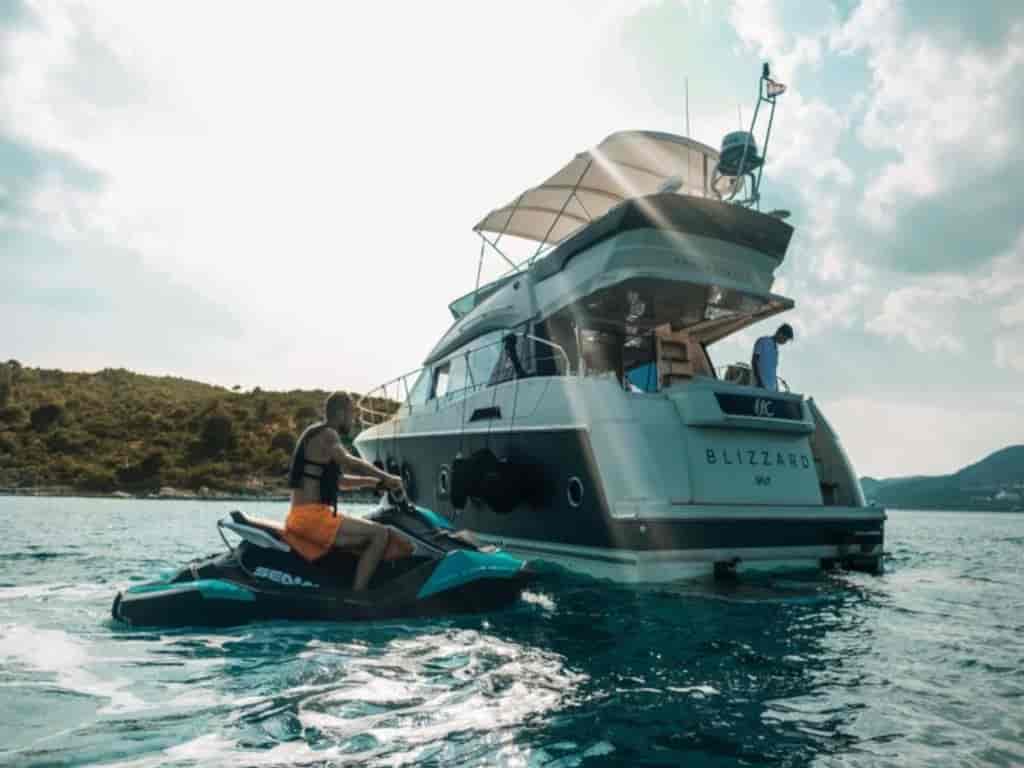 Boat picture 25