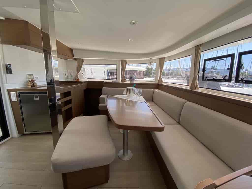 Boat picture 9