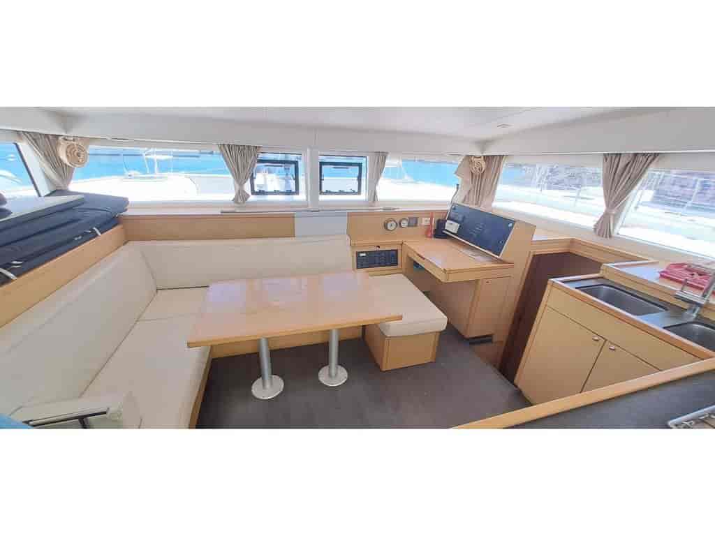 Boat picture 14