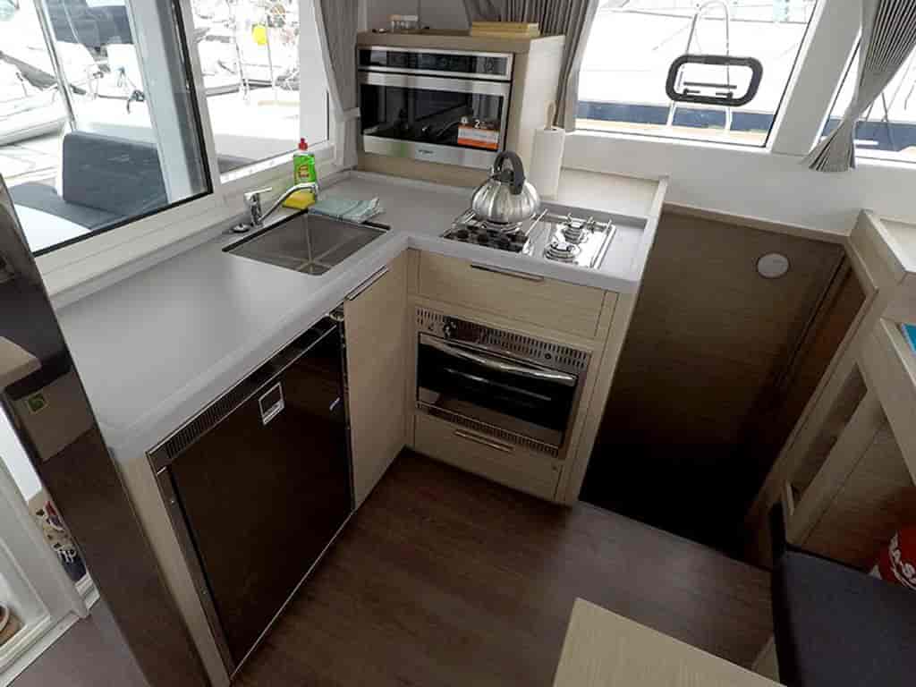 Boat picture 13