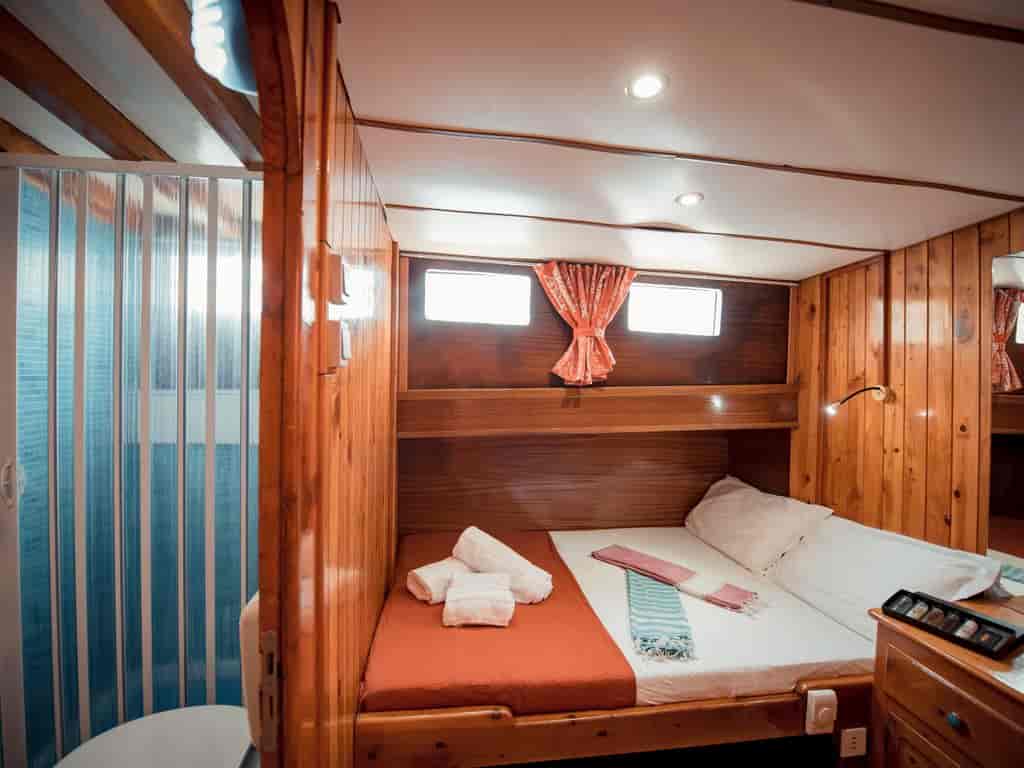 Boat picture 17