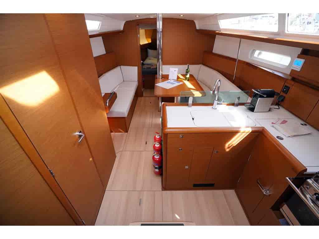 Boat picture 17