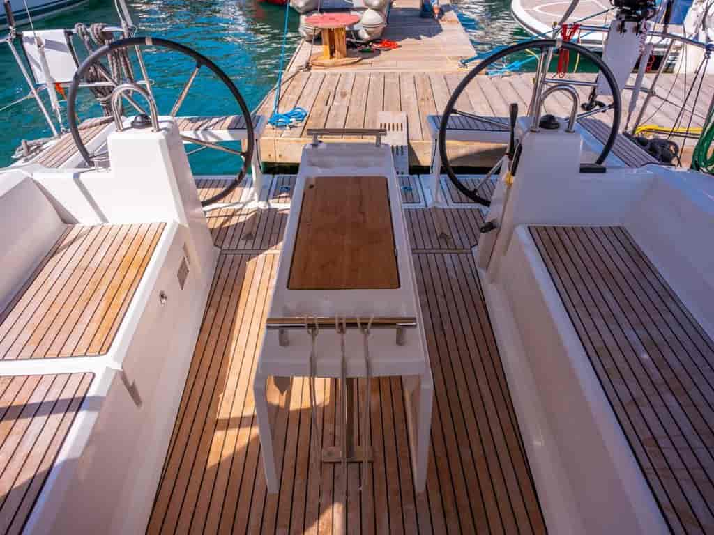 Boat picture 17