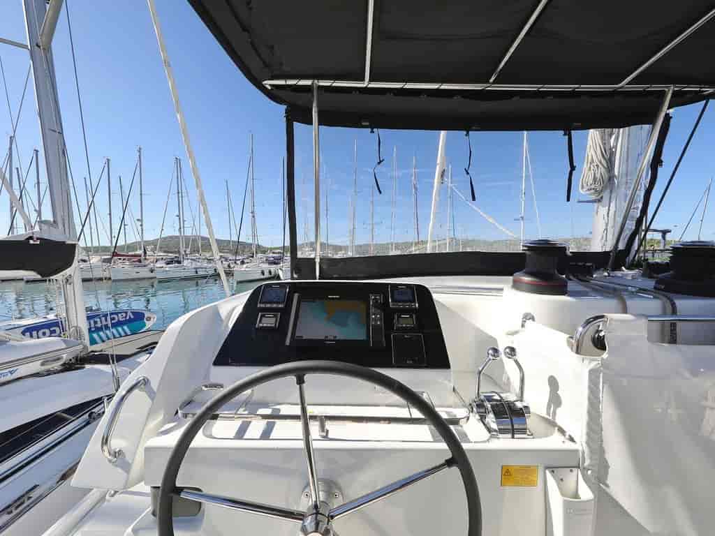Photo 5 of Sail la Vie