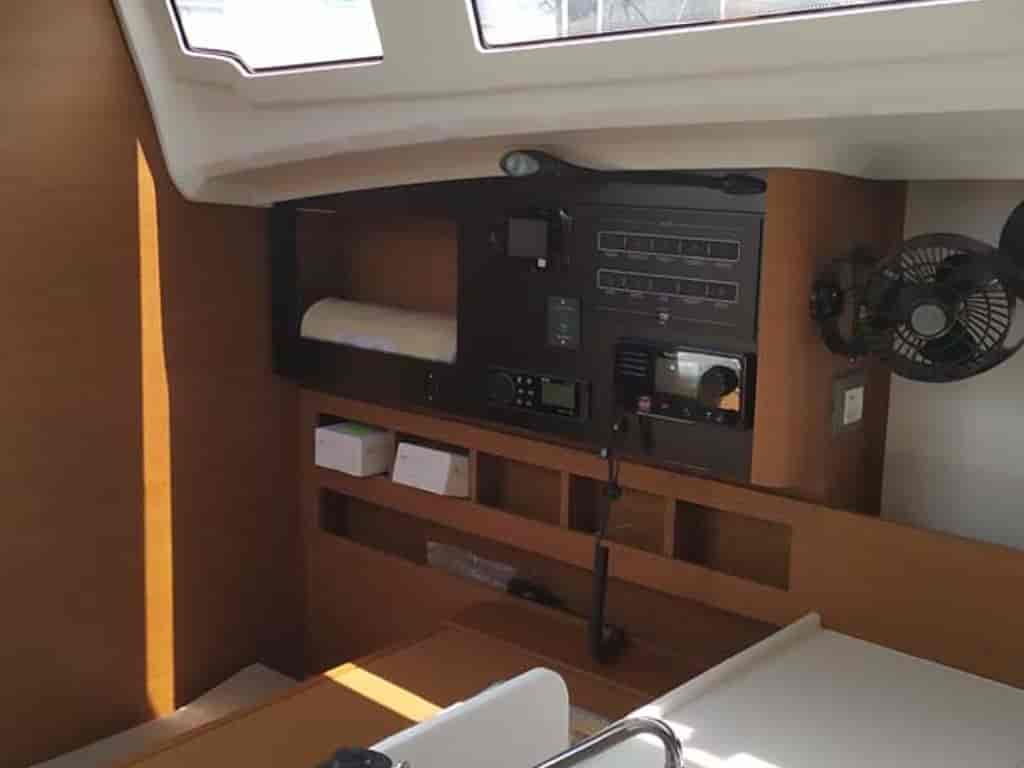 Boat picture 9