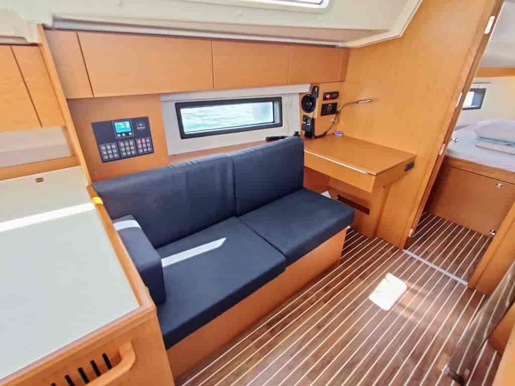 Boat picture 9