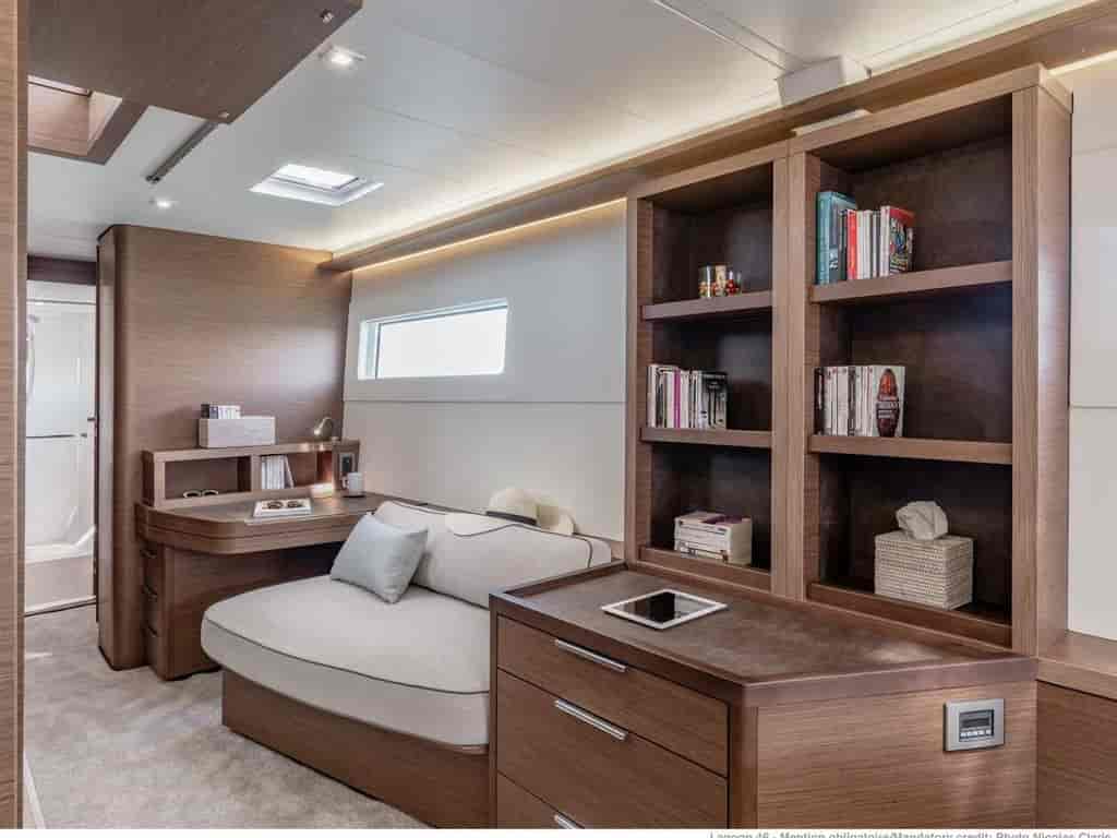 Boat picture 16