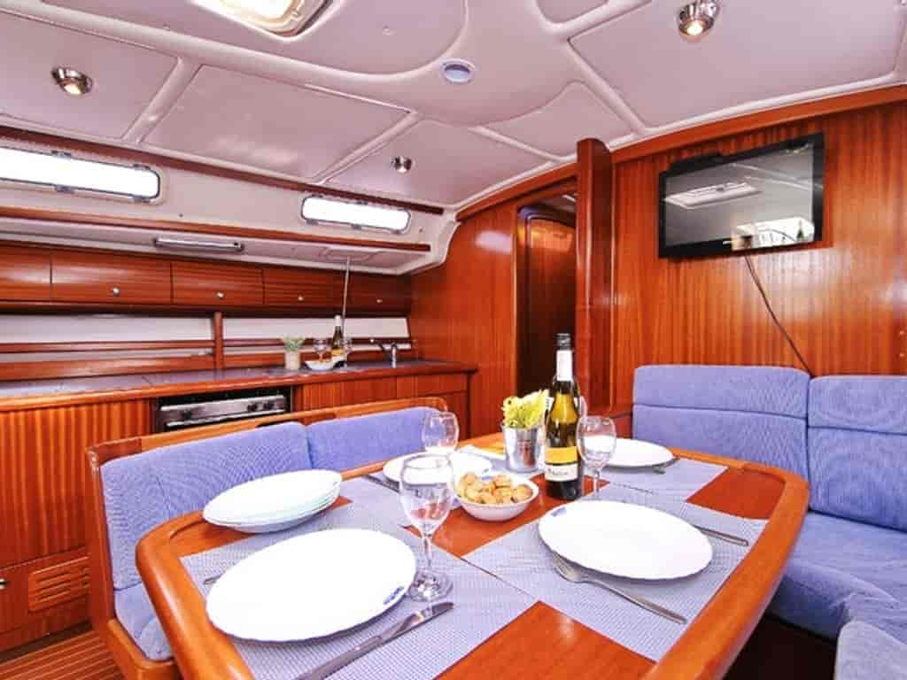 Boat picture 9
