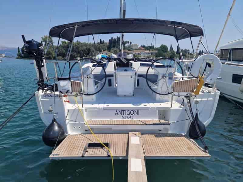 Photo of , image 1 of 5