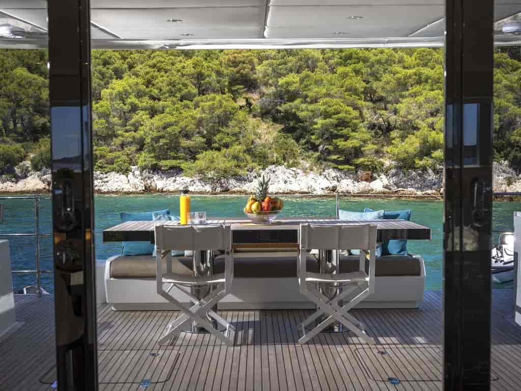 Boat picture 16