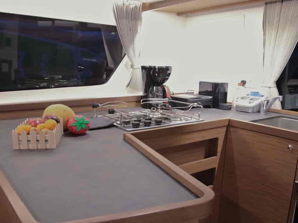 Boat picture 16