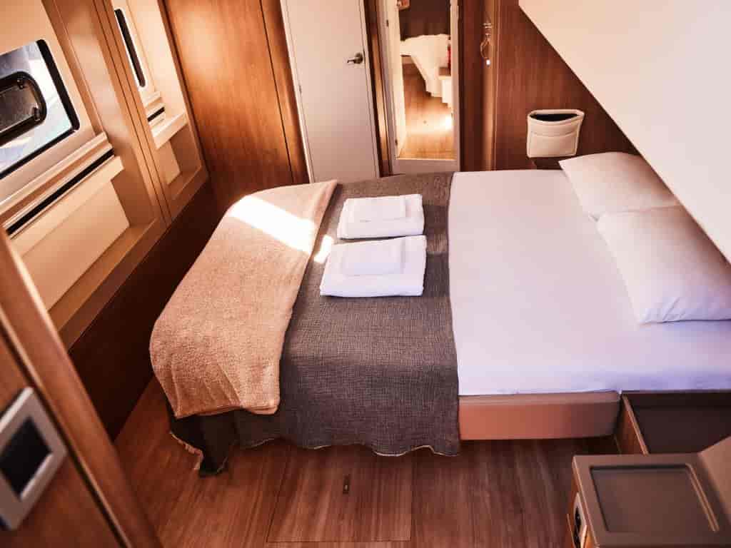 Boat picture 9