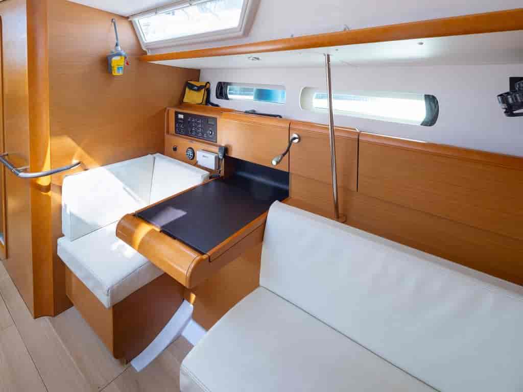 Boat picture 14