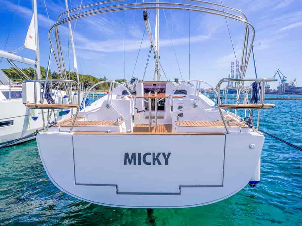 Boat picture 13