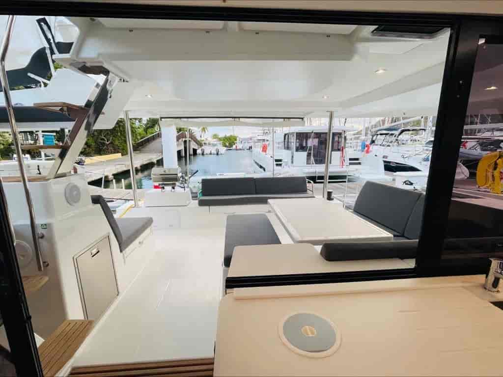 Boat picture 16