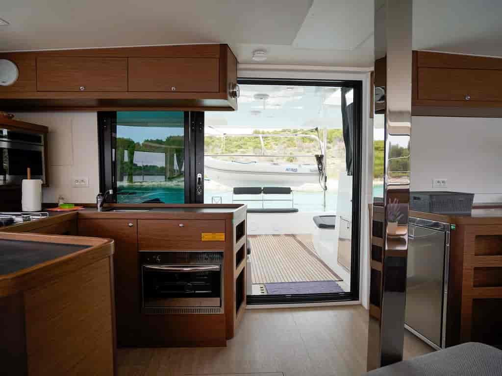 Boat picture 12