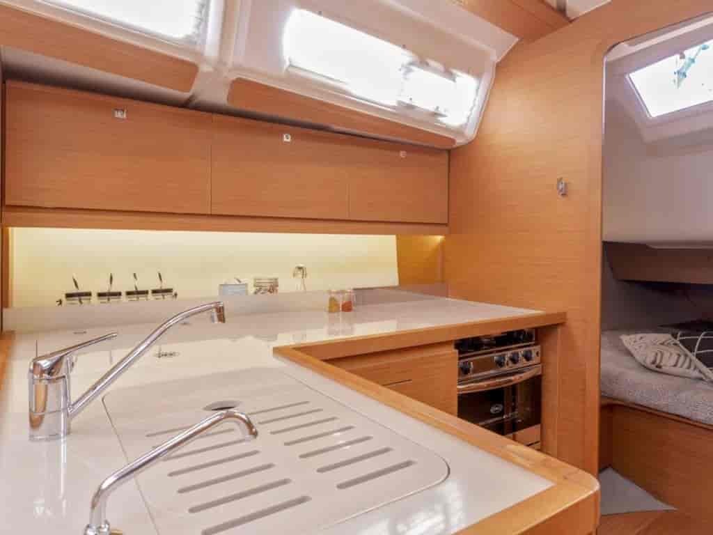 Boat picture 7
