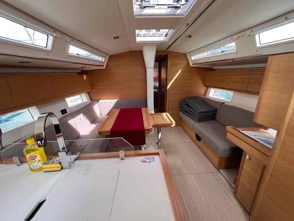Boat picture 9