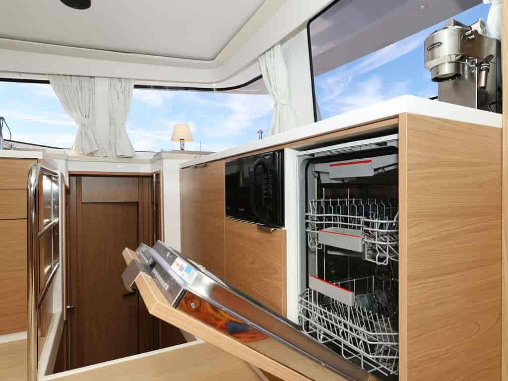 Boat picture 19