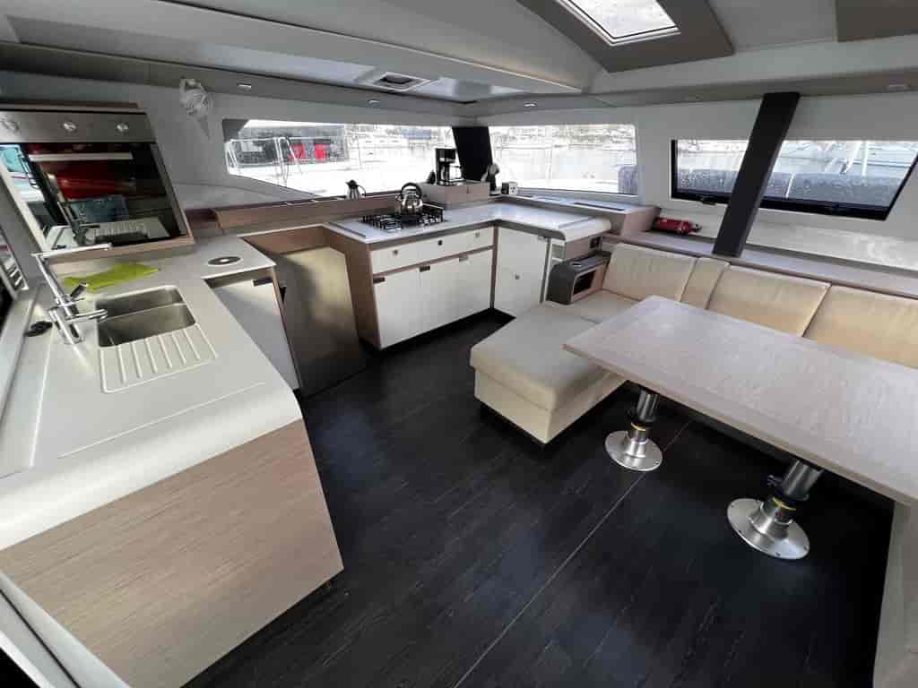 Boat picture 16