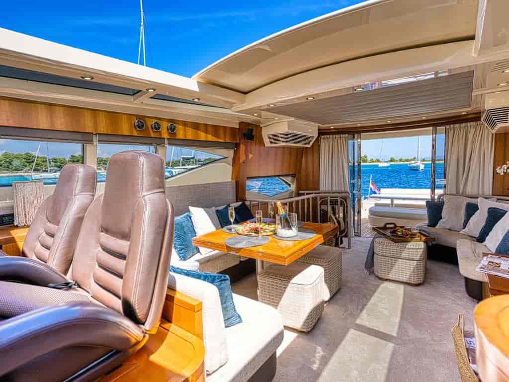 Boat picture 14