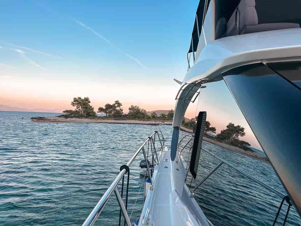 Boat picture 10