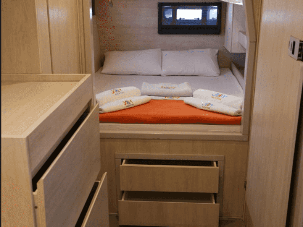 Boat picture 24