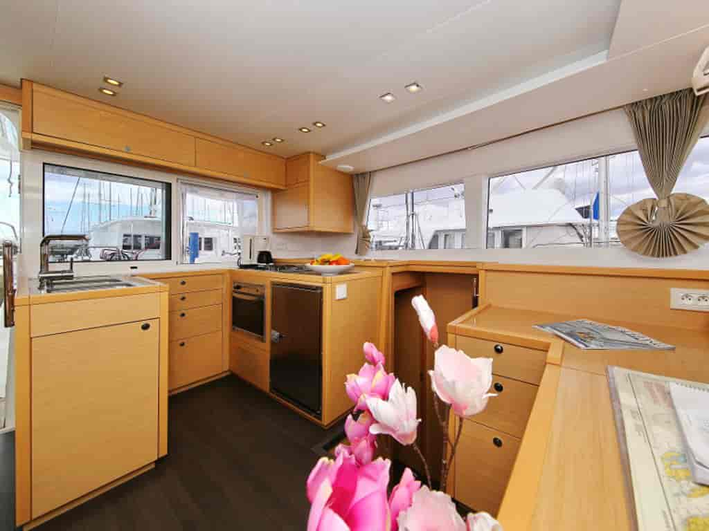 Boat picture 23